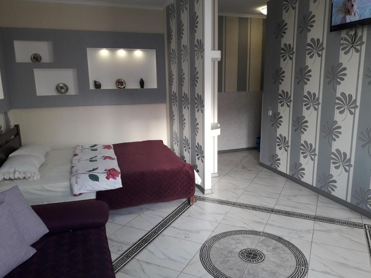 Apartment On 8 Marta 尼古拉耶夫 外观 照片