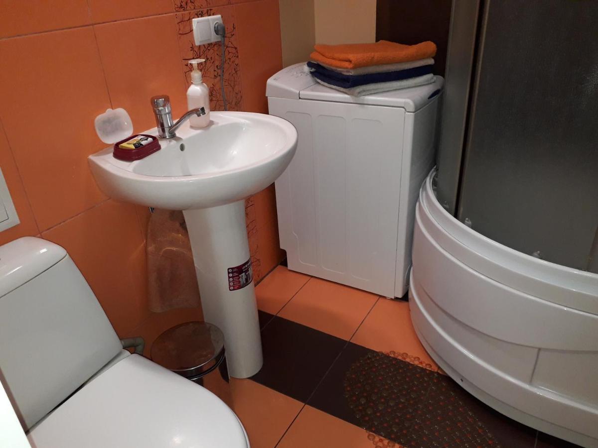 Apartment On 8 Marta 尼古拉耶夫 外观 照片